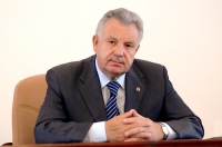 Полномочный представитель Президента на Дальнем Востоке поздравил правящего архиерея с праздником Пасхи