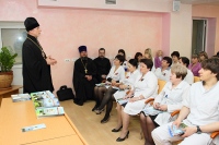 Правящий архиерей провёл беседу с медицинским персоналом центра "Вивея"