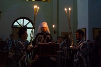 Во вторник первой седмицы Великого поста митрополит Владимир совершил повечерие с чтением Великого канона прп. Андрея Критского в храме святой преподобномученицы великой княгини Елизаветы