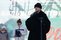 Глава Приамурской митрополии поздравил жителей краевой столицы с Рождеством Христовым на Центральной набережной Хабаровска