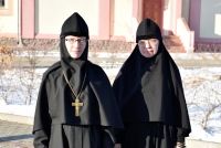 Мы все монахи одного монастыря