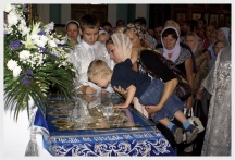 Богослужение в престольный праздник Градо-Хабаровского собора Успения Божией Матери (28 августа 2008 года)