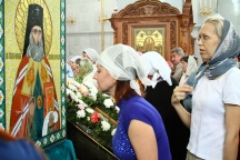Освящение образа святителя Николая Японского в Спасо-Преображенском соборе архиепископом Хабаровским и Приамурским Игнатием. 29 мая 2011г.