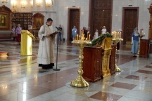 Хиротония во пресвитера диакона Максима Комарова. Спасо-Преображенский кафедральный собор. 16 июля 2011г.