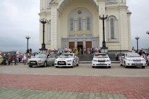 Освящение иконы Божией Матери "Одигитрия", написанной на средства Ассоциации такси г.Хабаровска. Спас-Преображенский собор - Храм преп. Серафима Саровского. 31 июля 2011г.