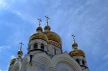 Божественная литургия в Спасо-Преображенском кафедральном соборе Хабаровска в день Всех Святых. 26 июня 2016 года