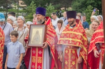 Божественная литургия в храме святой преподобномученицы Елизаветы 18 июля 2019 г.