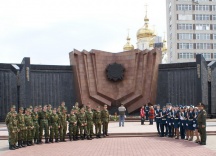 Акция «Георгиевская ленточка» в Хабаровске (6 мая 2007 года)